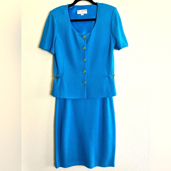 ST. JOHN COLLECTION Azul Knit 2 pc Skirt + Jacket Gold Button Chain Suit Set 8 M - Picture 2 of 15
